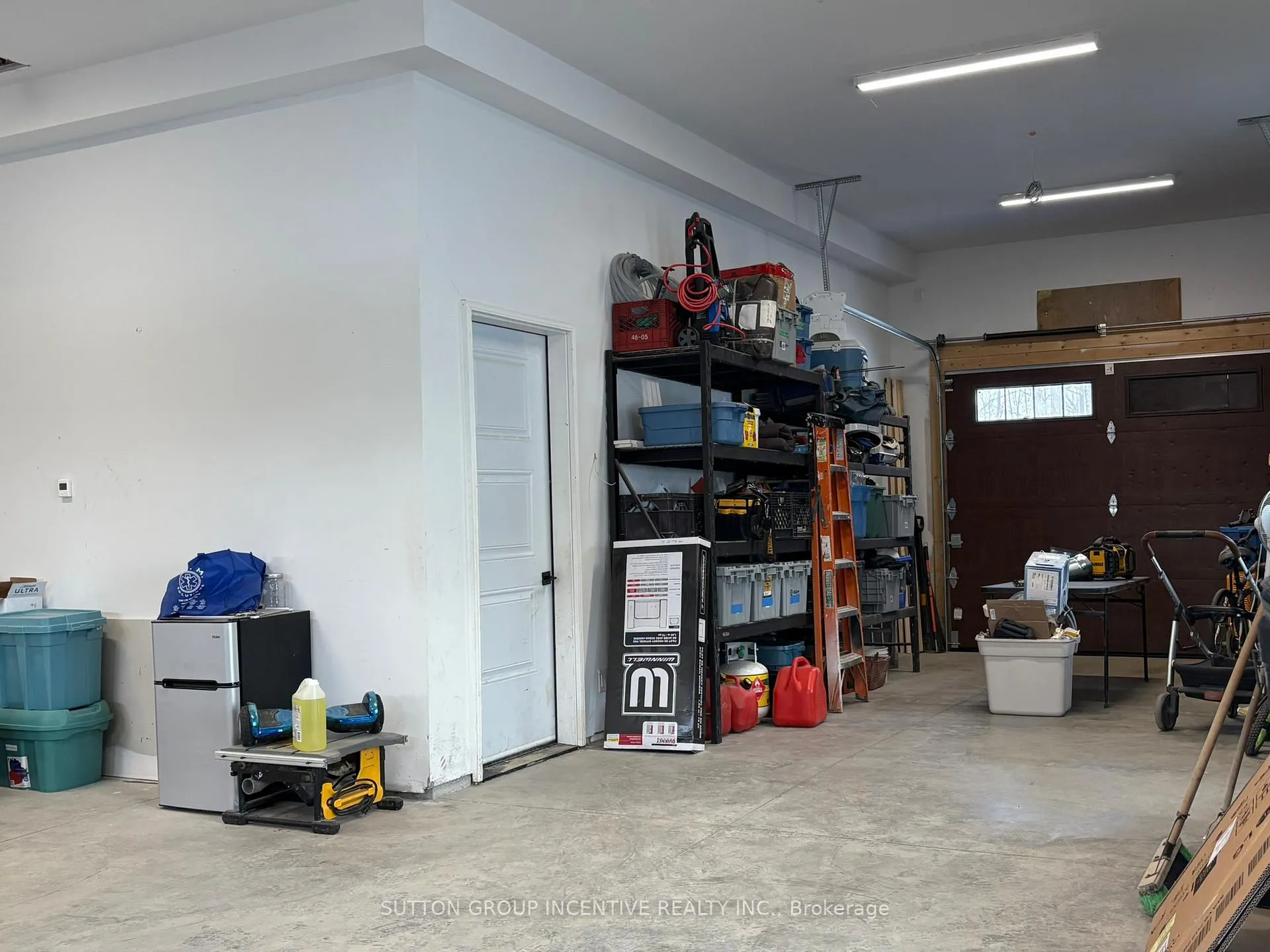 Photo 3 of Unit C, 1784 Big Bay Point Road, Innisfil, Rural Innisfil — HOMEH