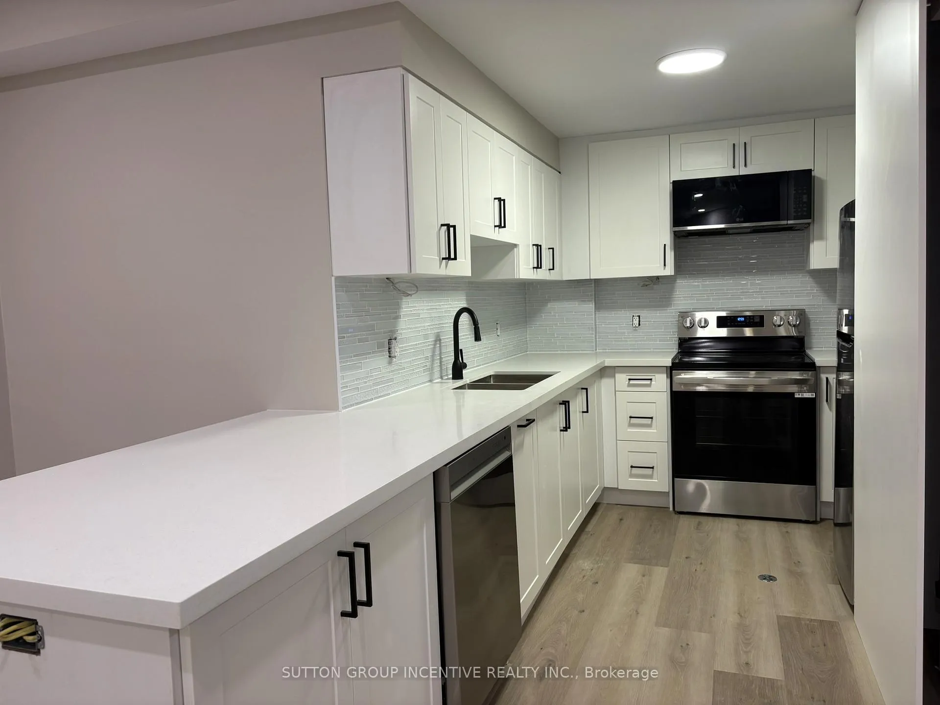 Photo 11 of Unit C, 1784 Big Bay Point Road, Innisfil, Rural Innisfil — HOMEH