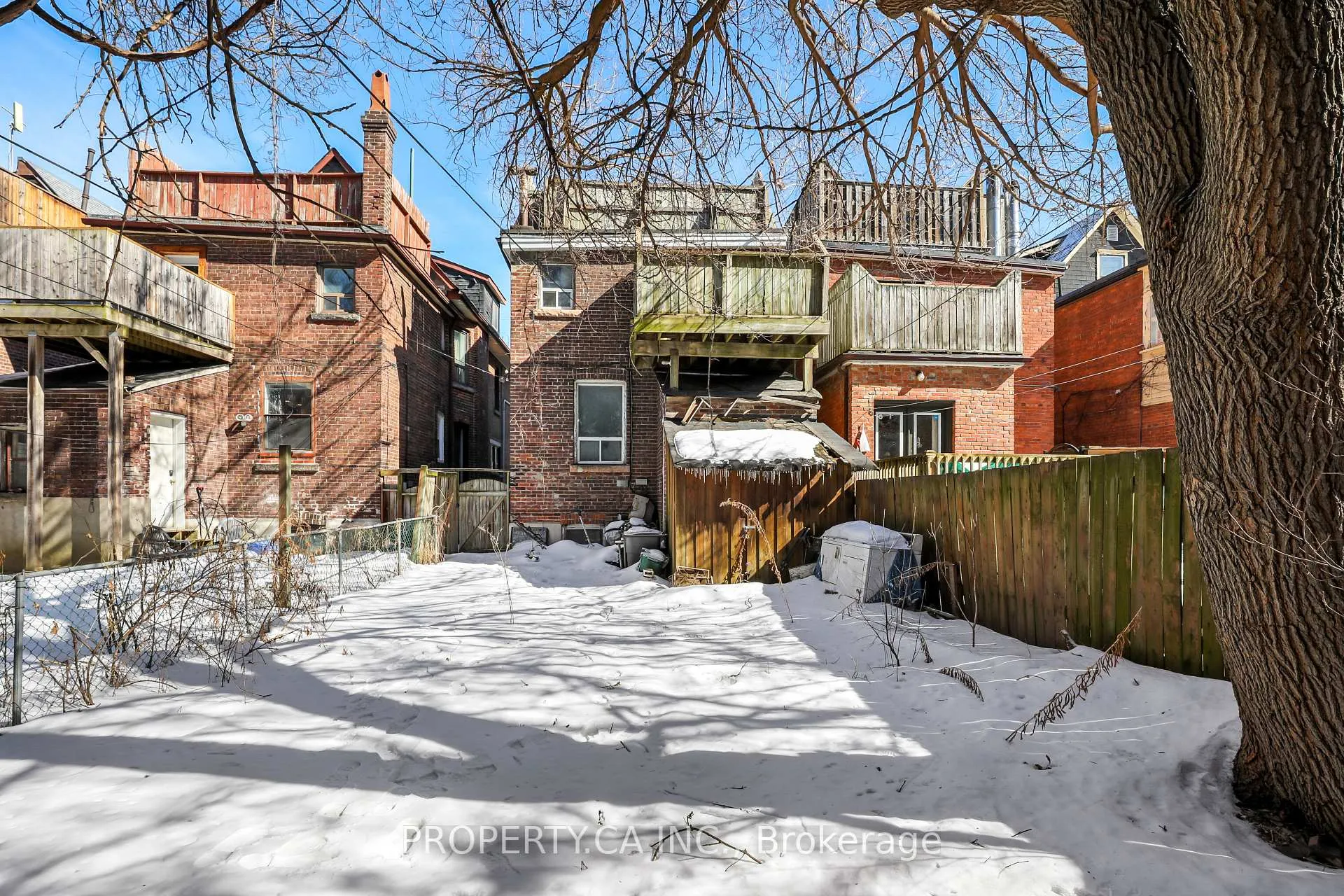 Photo 4 of 552 Huron Street, Toronto, The Annex — HOMEH