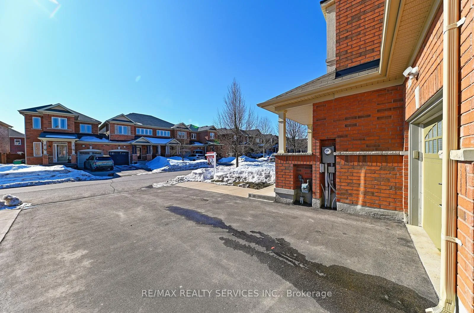 Photo 42 of 83 Kempenfelt Trail, Brampton, Northwest Brampton — HOMEH