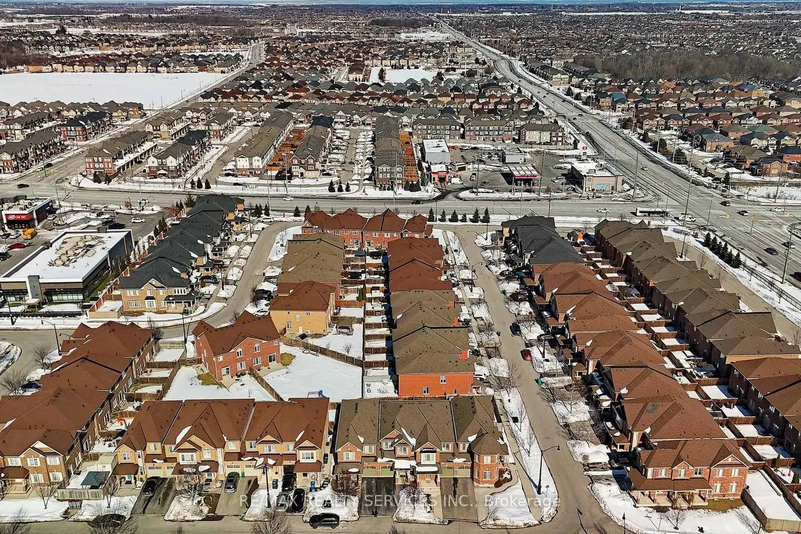 Photo 46 of 83 Kempenfelt Trail, Brampton, Northwest Brampton — HOMEH