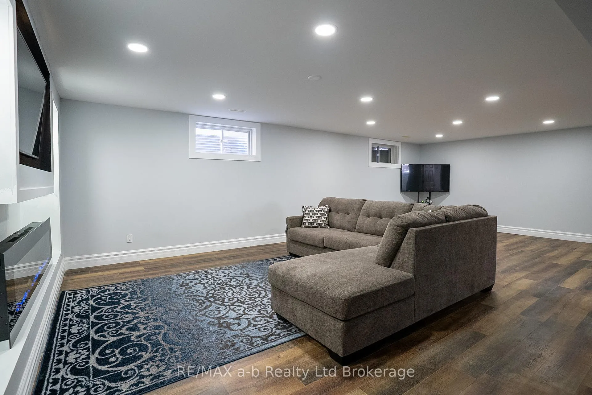 Photo 15 of 7 Irving Drive, Norwich, Norwich Town — HOMEH