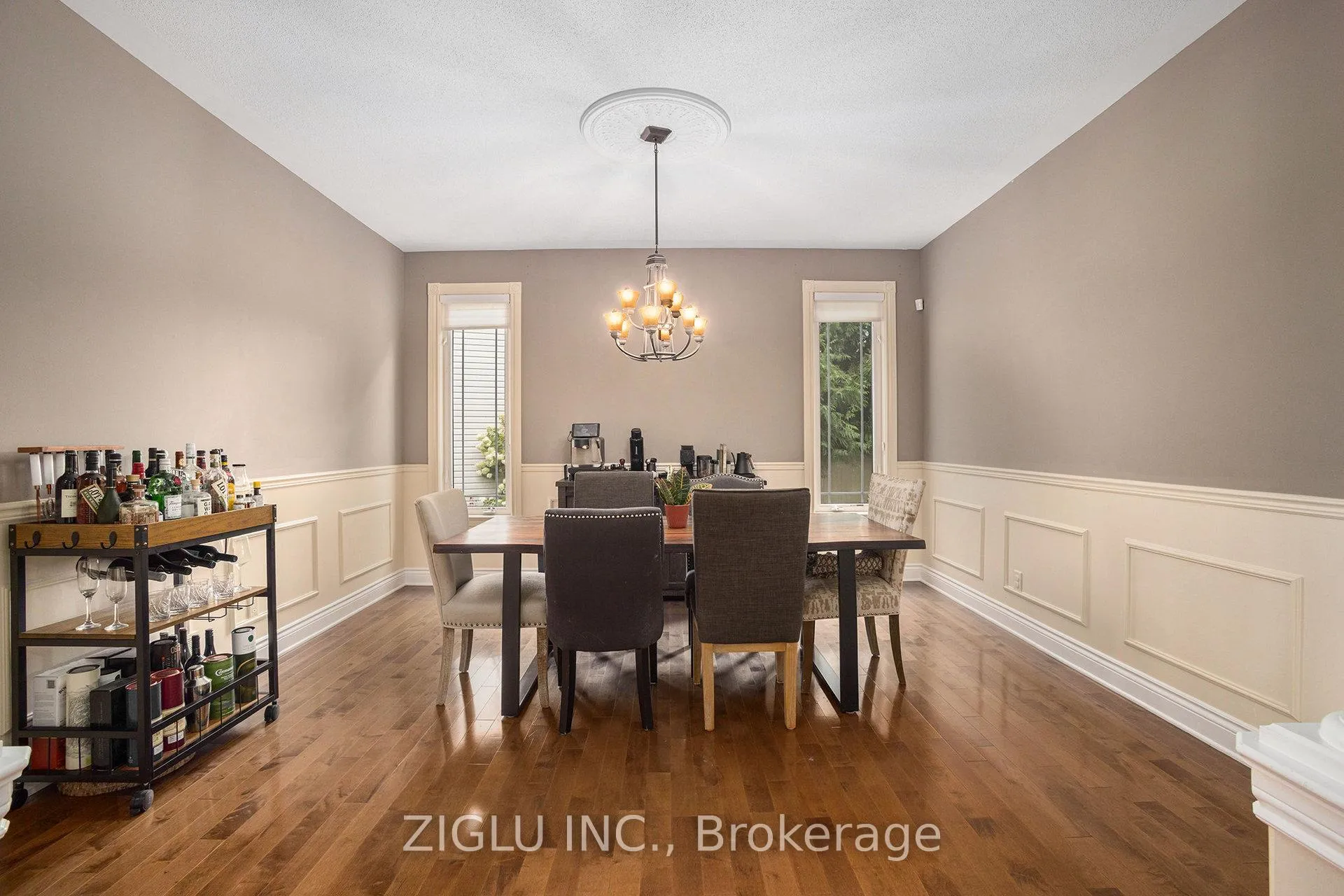 Photo 10 of 38 Oradea Crescent, Ottawa, Richmond — HOMEH