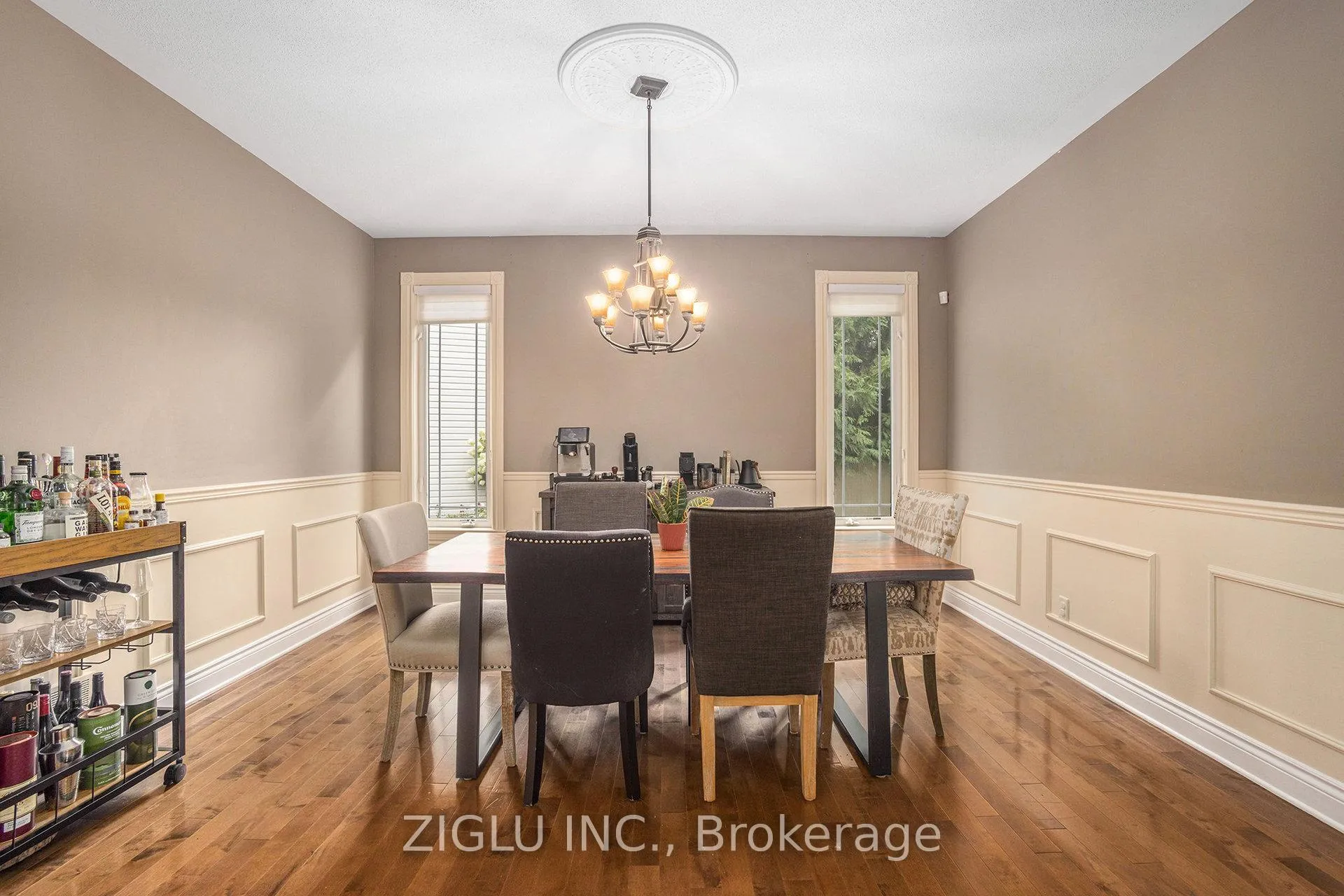 Photo 11 of 38 Oradea Crescent, Ottawa, Richmond — HOMEH