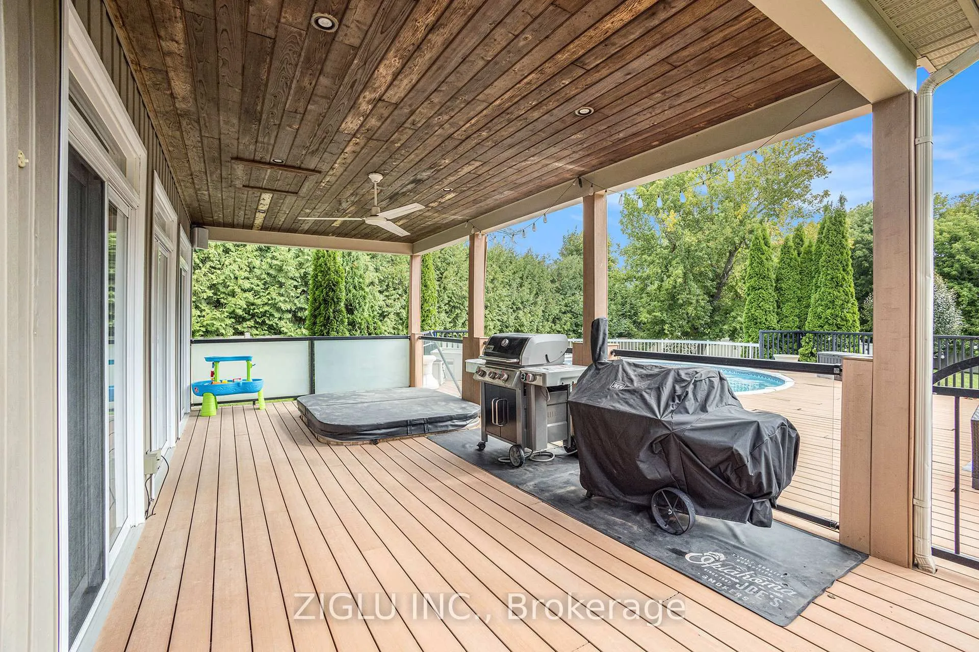 Photo 39 of 38 Oradea Crescent, Ottawa, Richmond — HOMEH