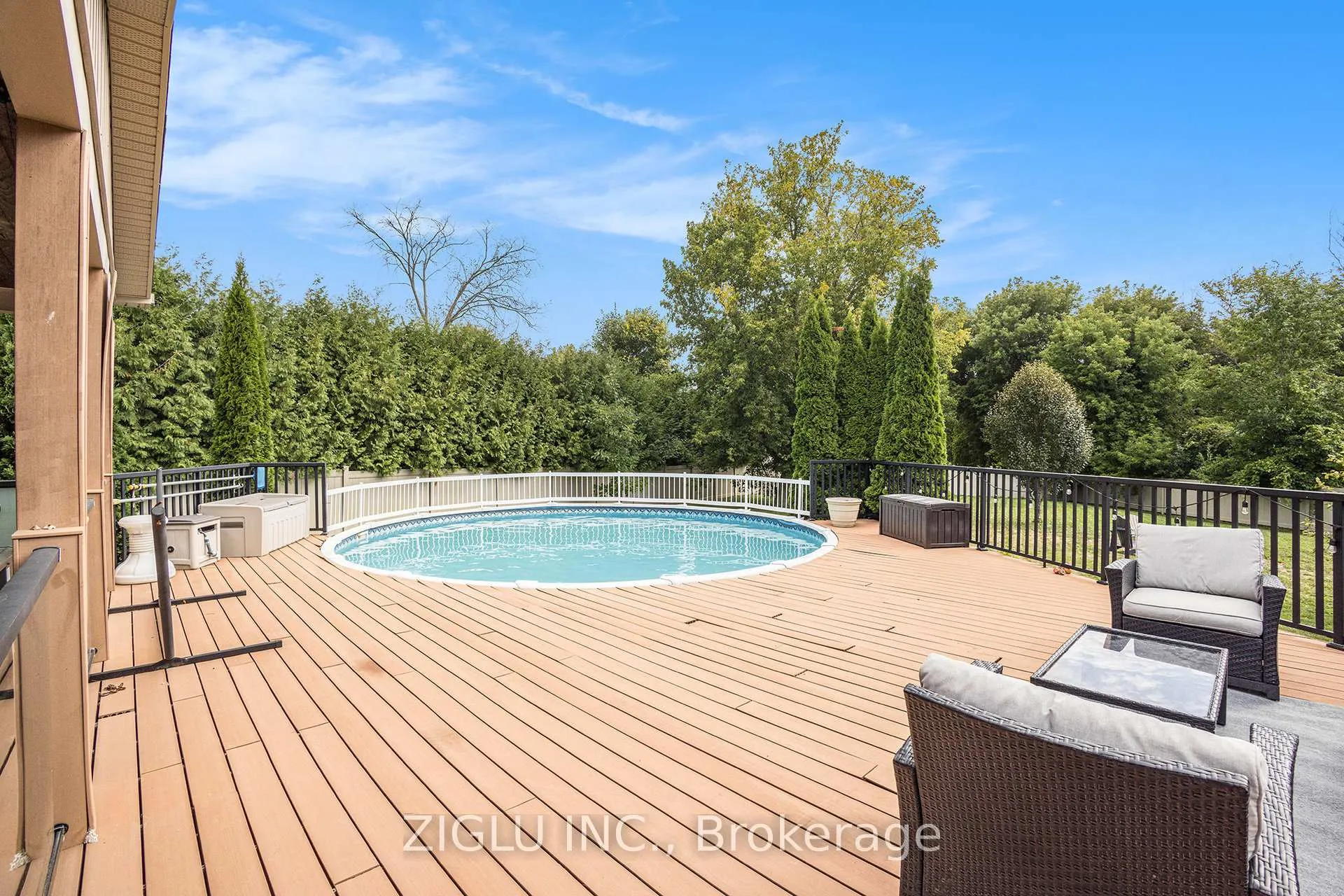 Photo 40 of 38 Oradea Crescent, Ottawa, Richmond — HOMEH