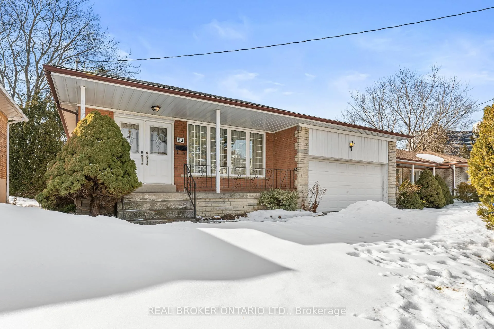 Front of 23 Beaumaris Crescent