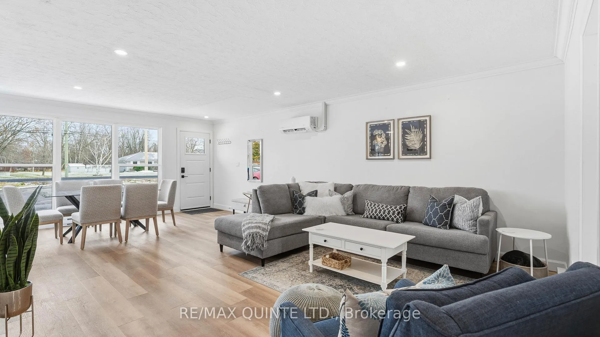 Photo 3 of Unit 3, 55 Ashley Street, Belleville, Thurlow Ward — HOMEH