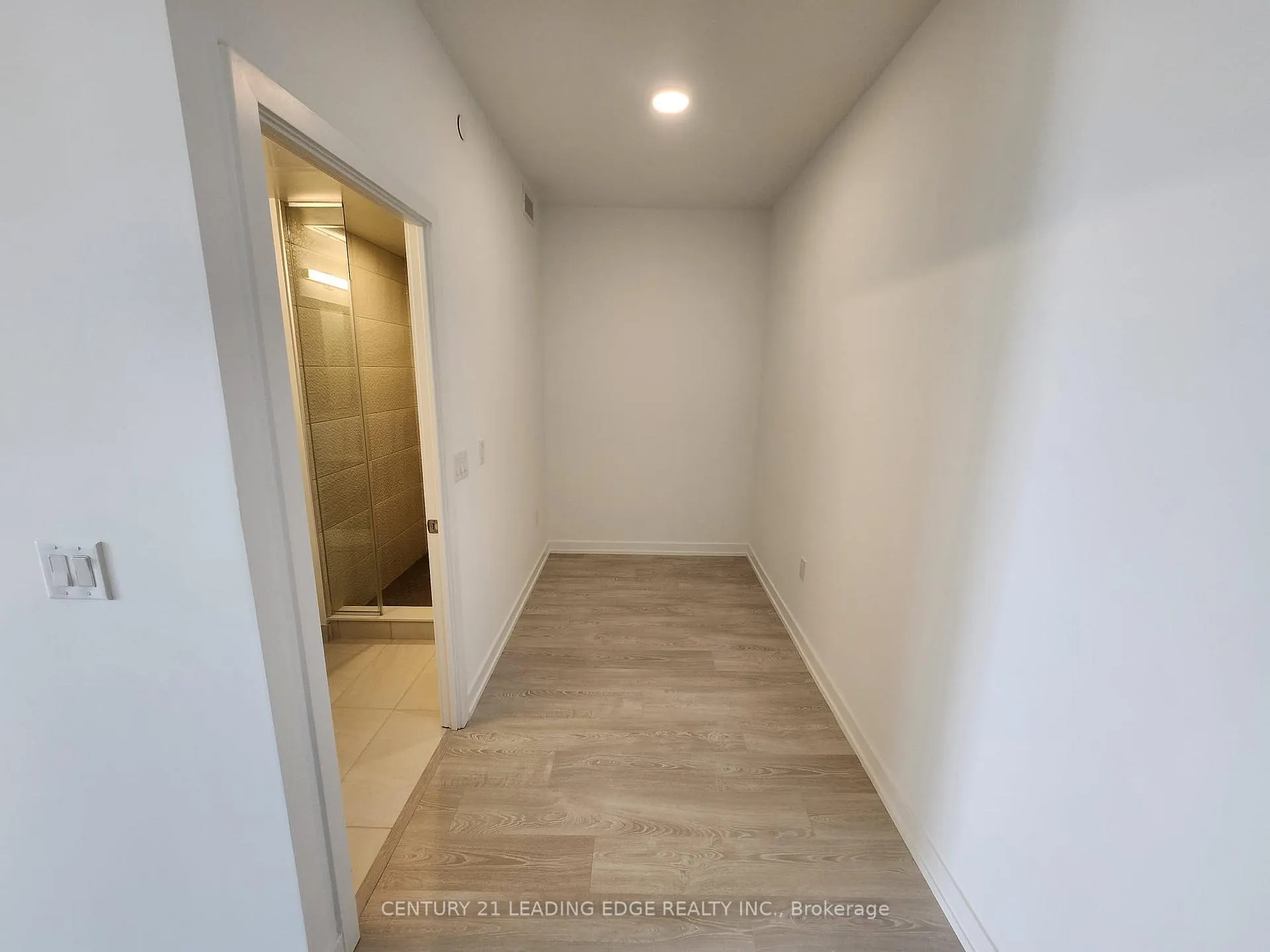 Photo 2 of Unit 1612, 9763 Markham Road, Markham, Greensborough — HOMEH
