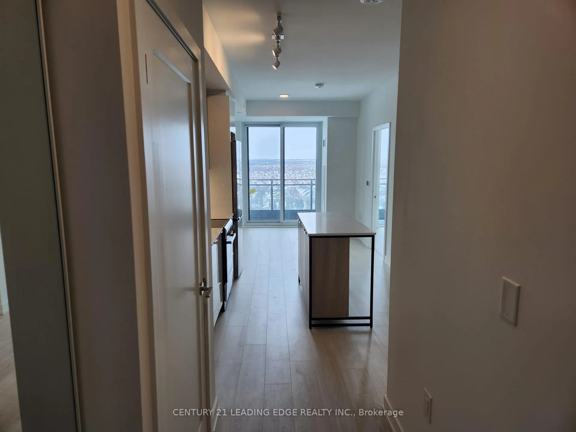 Photo 5 of Unit 1612, 9763 Markham Road, Markham, Greensborough — HOMEH