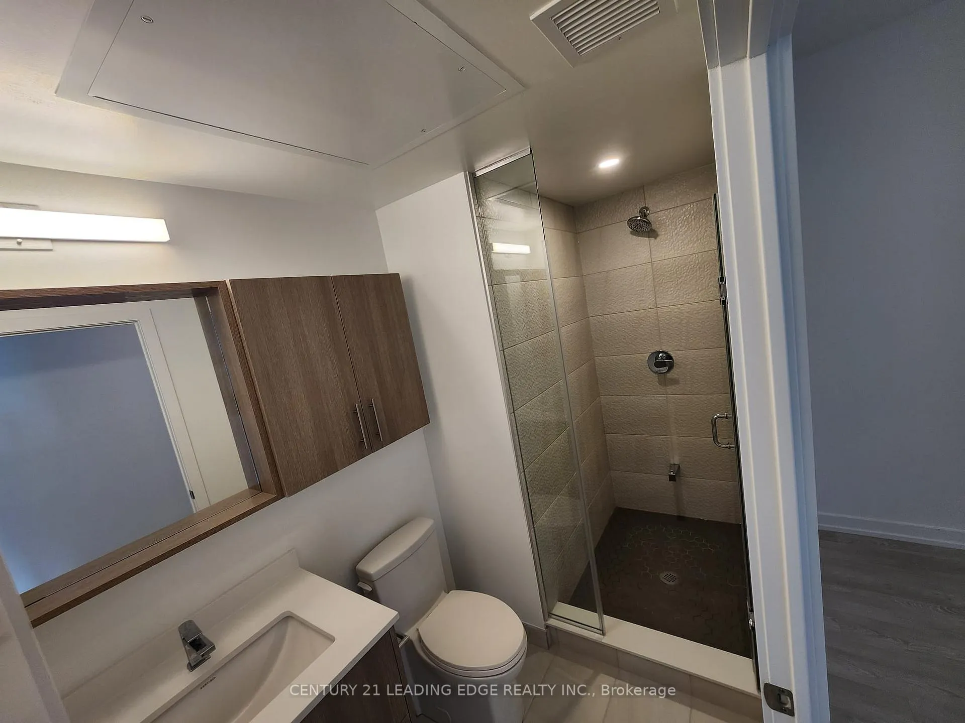 Photo 6 of Unit 1612, 9763 Markham Road, Markham, Greensborough — HOMEH