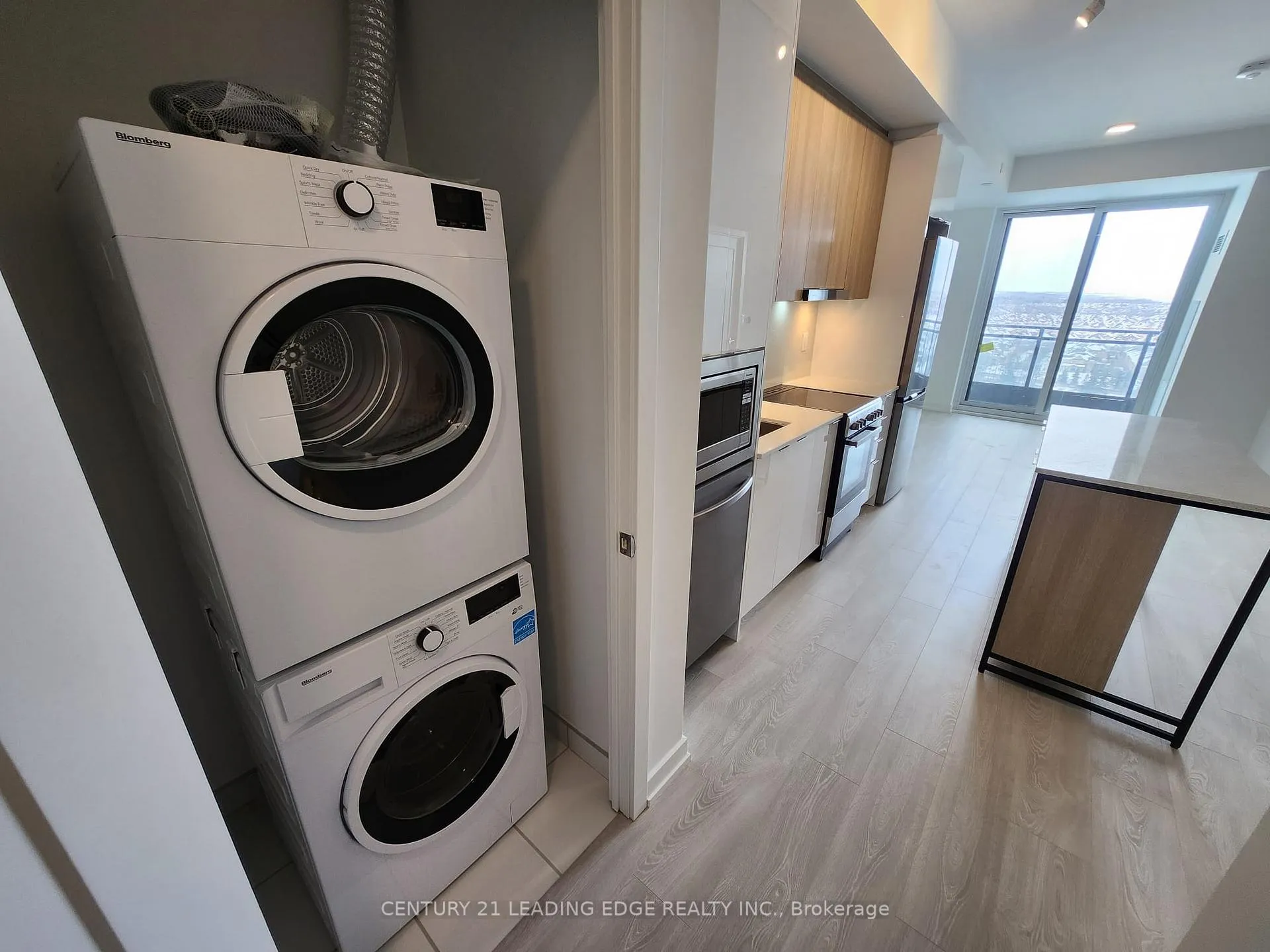 Photo 14 of Unit 1612, 9763 Markham Road, Markham, Greensborough — HOMEH