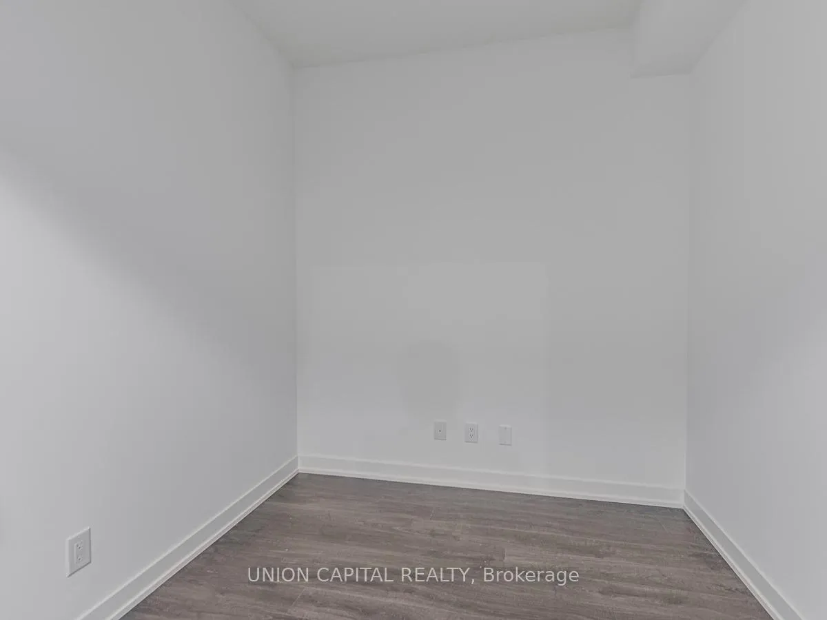 Photo 13 of Unit 1126, 8119 Birchmount Road, Markham, Unionville — HOMEH