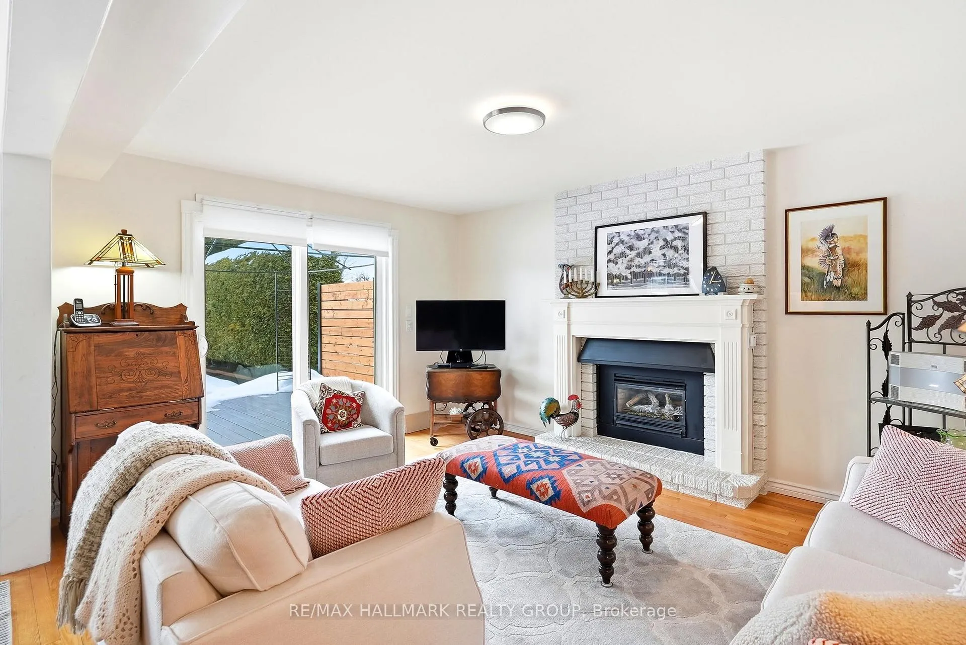 Photo 17 of 552 Wilkie Drive, Ottawa, Fallingbrook/Pineridge — HOMEH