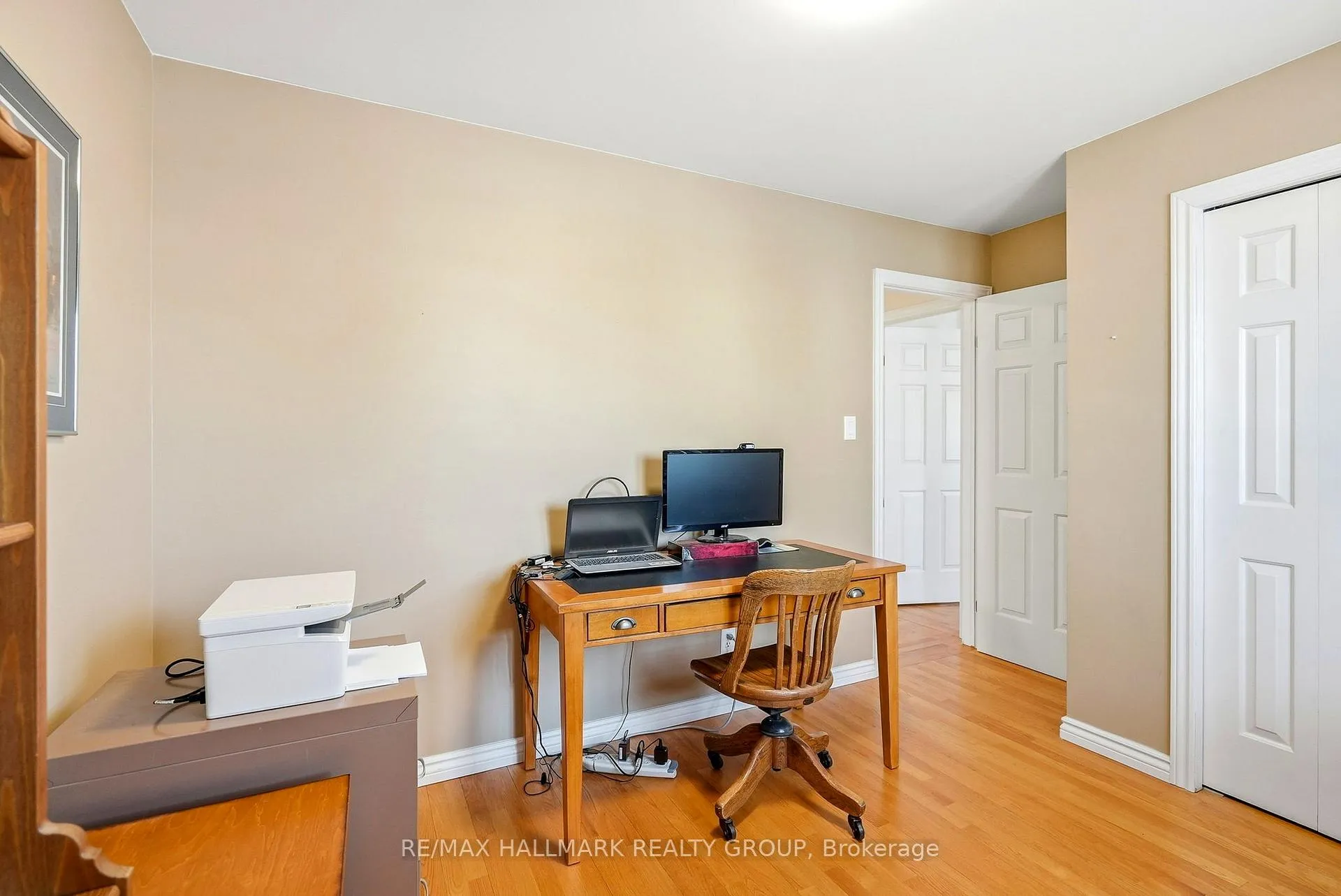 Photo 28 of 552 Wilkie Drive, Ottawa, Fallingbrook/Pineridge — HOMEH