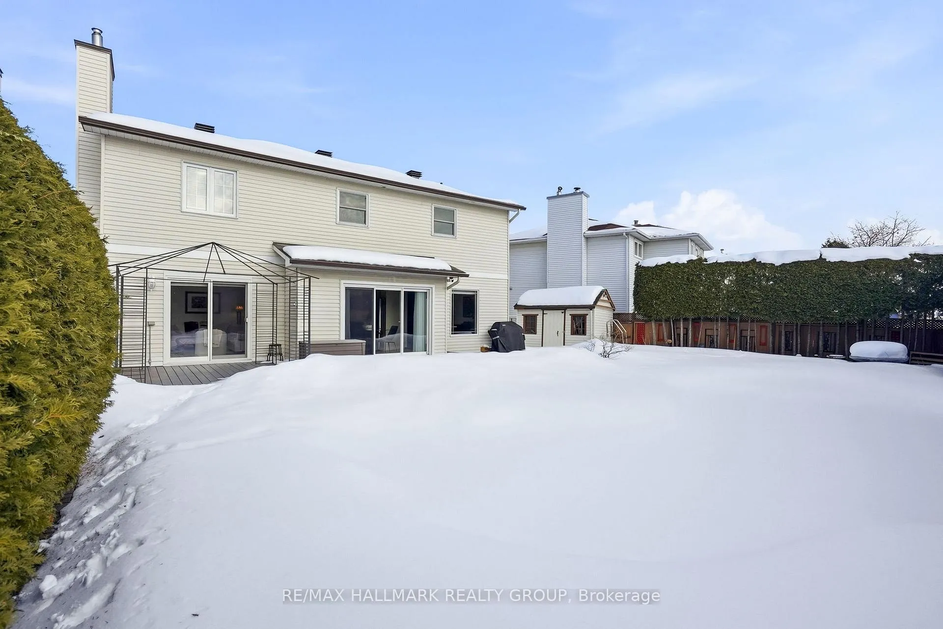 Photo 37 of 552 Wilkie Drive, Ottawa, Fallingbrook/Pineridge — HOMEH