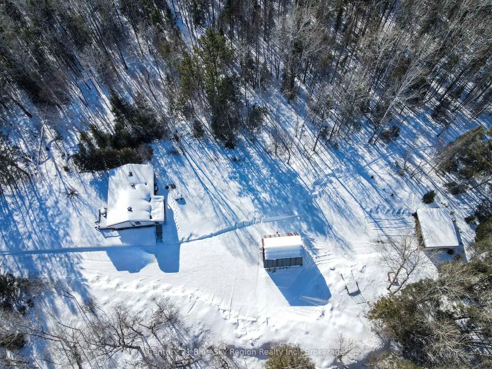 Photo 4 of 272 Lindquist Line, Powassan — HOMEH