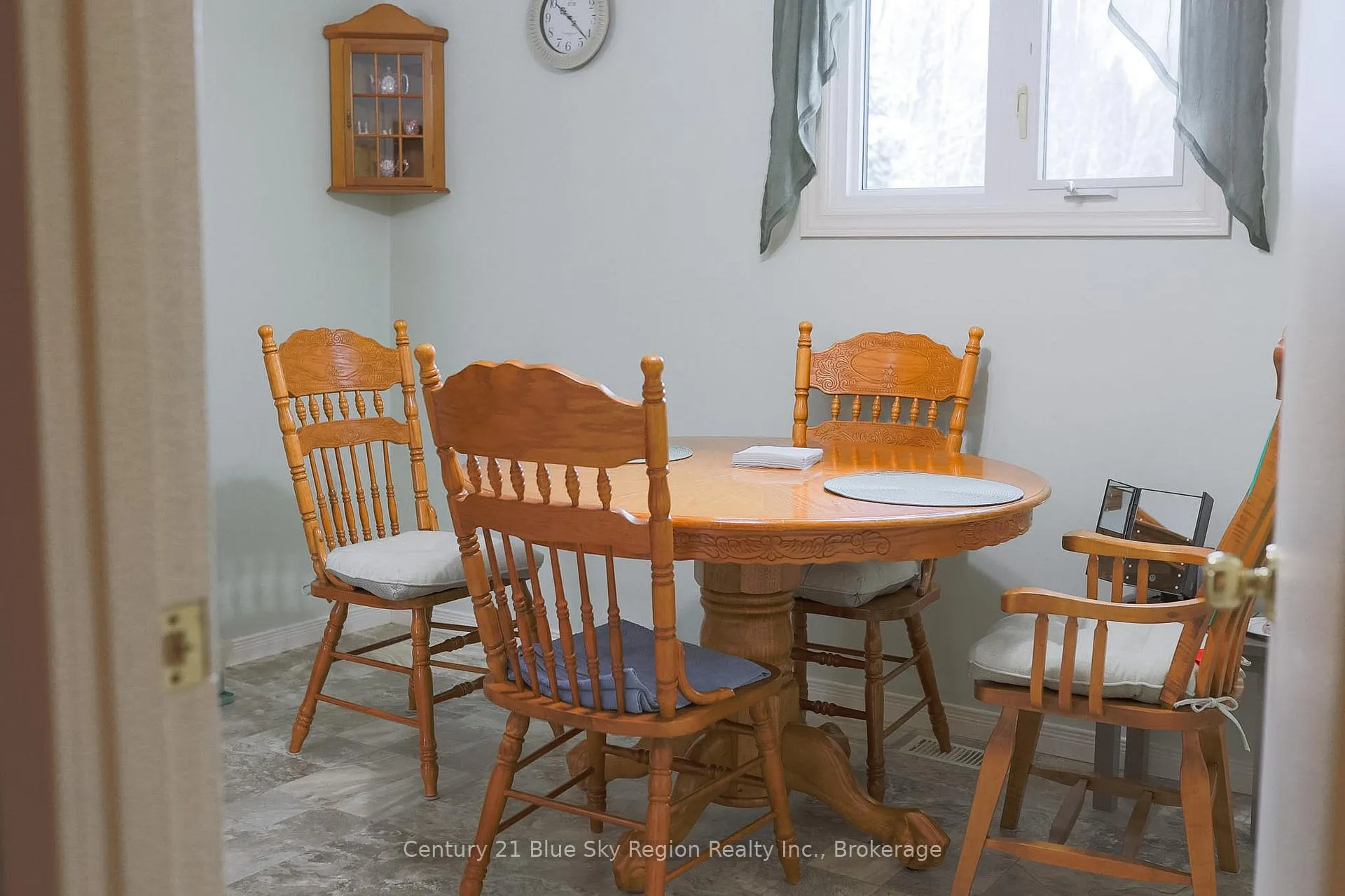 Photo 24 of 272 Lindquist Line, Powassan — HOMEH