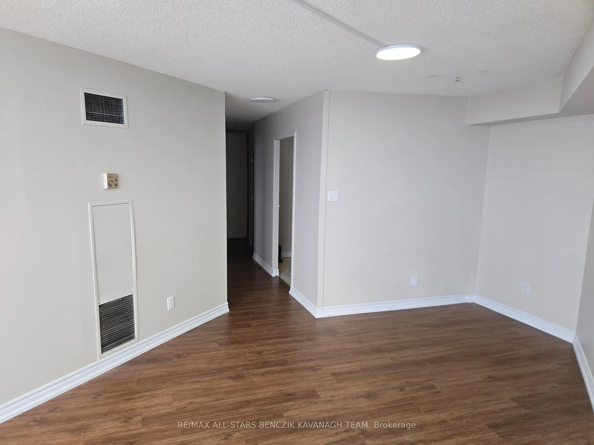 Photo 4 of Unit 902, 2 Westney Road, Ajax, Central West — HOMEH