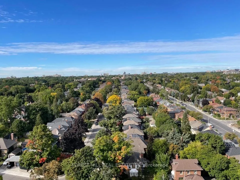Photo 2 of Unit 406, 3018 Yonge Street, Toronto, Lawrence Park South — HOMEH