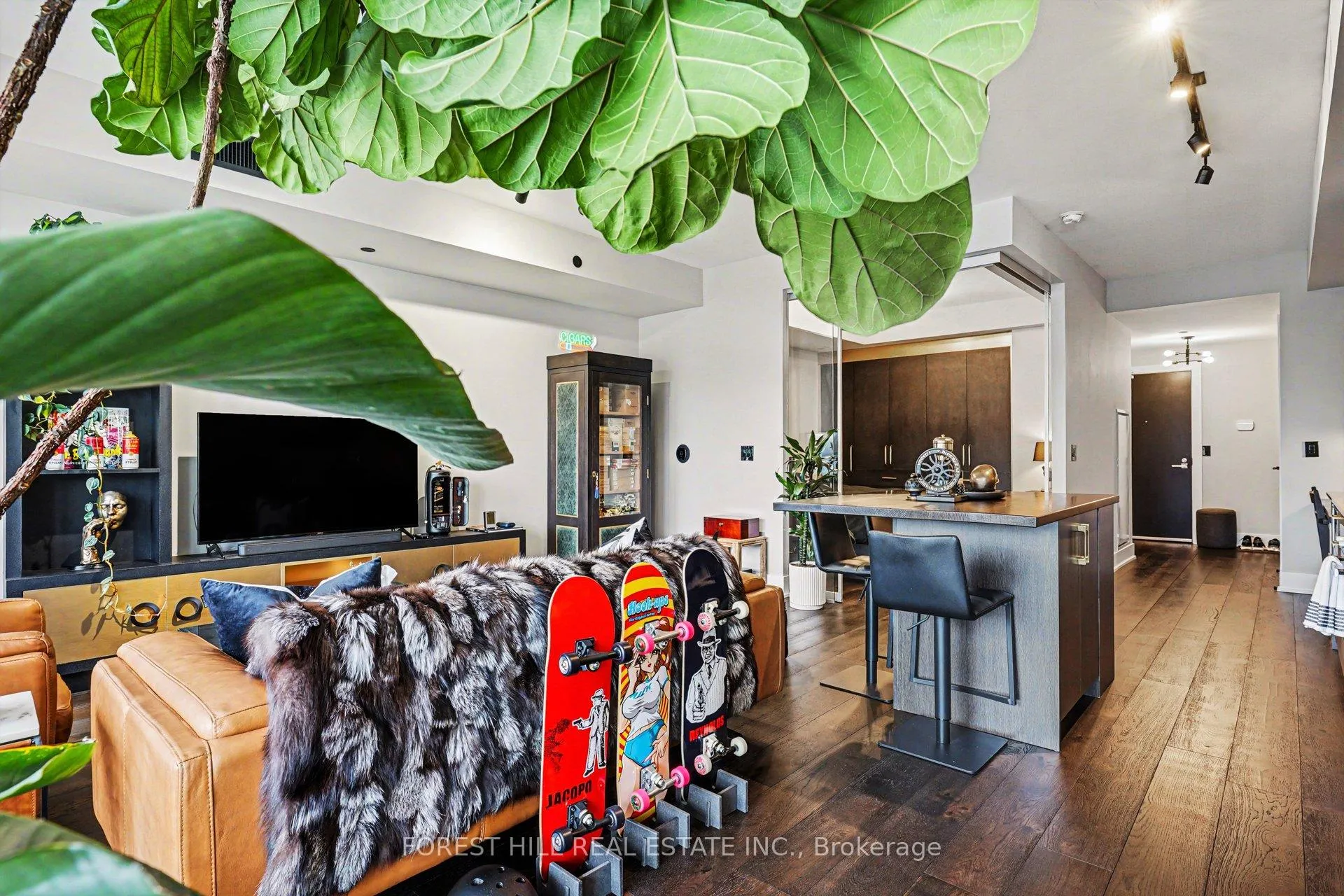 Photo 7 of Unit 406, 3018 Yonge Street, Toronto, Lawrence Park South — HOMEH