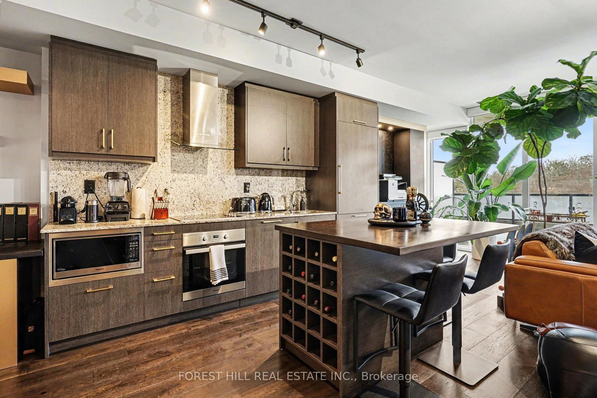 Photo 12 of Unit 406, 3018 Yonge Street, Toronto, Lawrence Park South — HOMEH