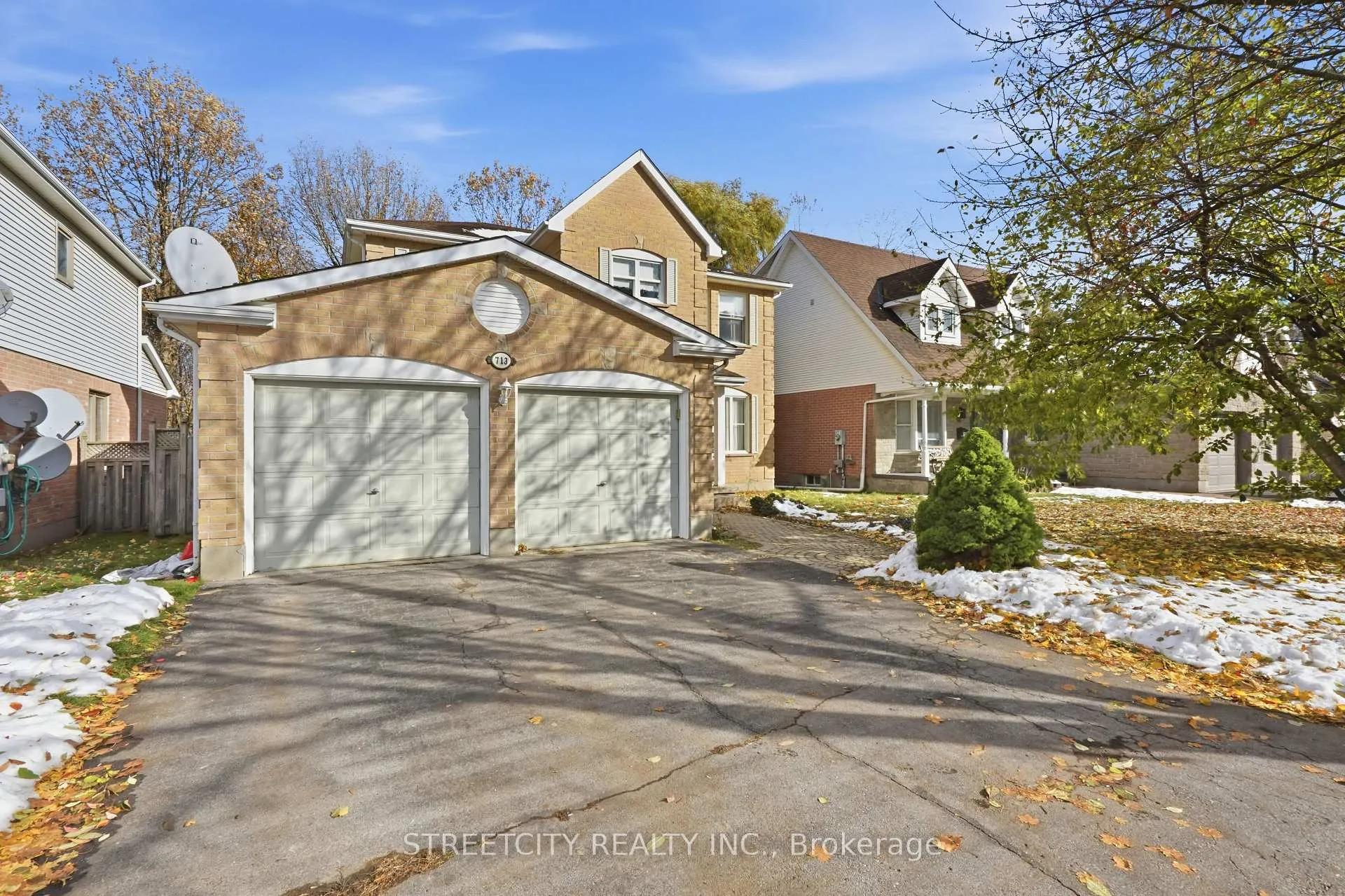 Front of 713 Guildwood Boulevard