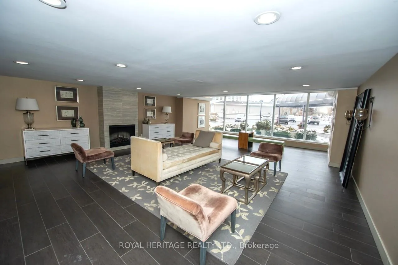 Photo 21 of Unit 709, 7811 Yonge Street, Markham, Thornhill — HOMEH