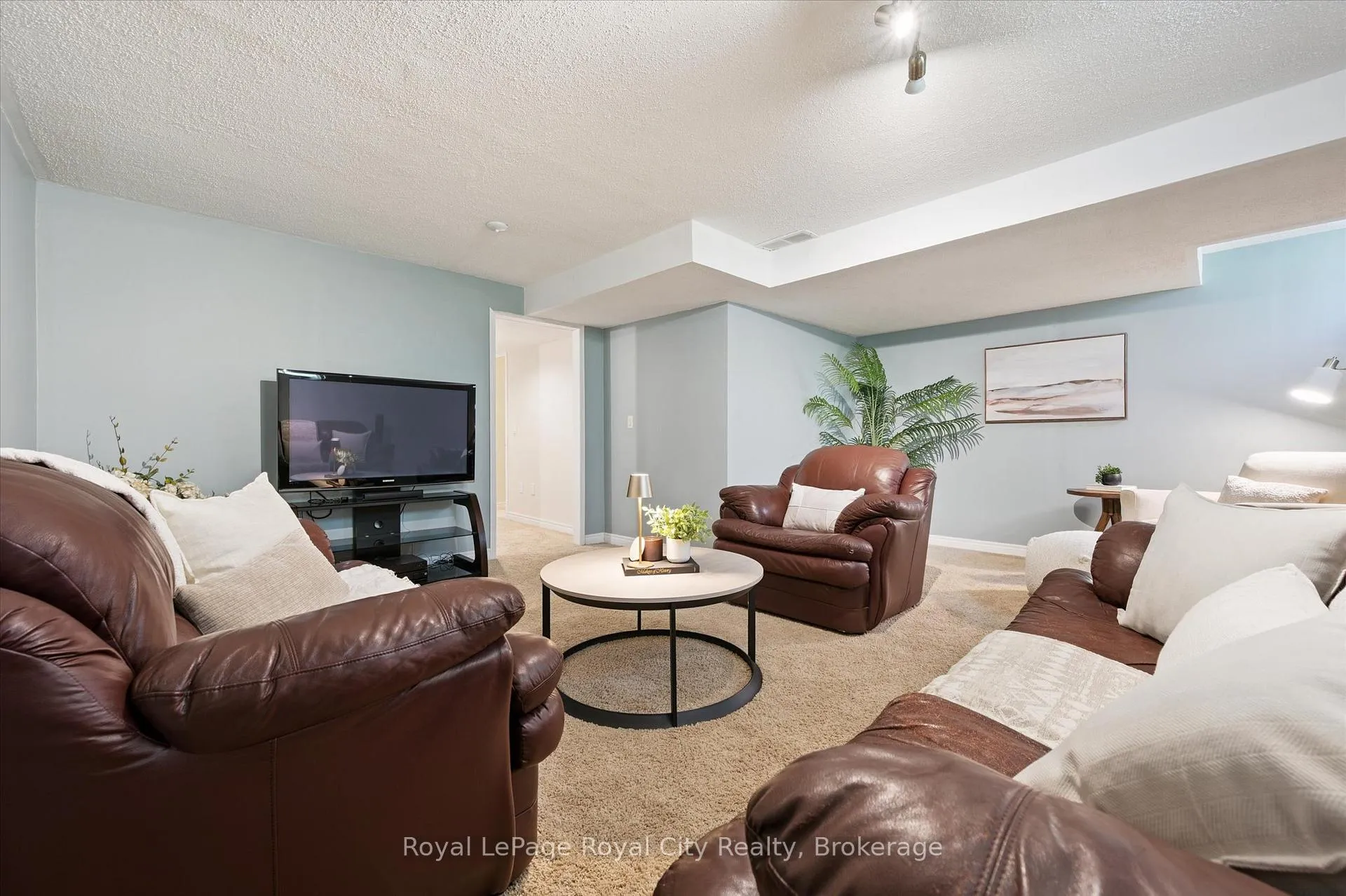 Photo 32 of 3 Pine Ridge Drive, Guelph, Pineridge/Westminster Woods — HOMEH