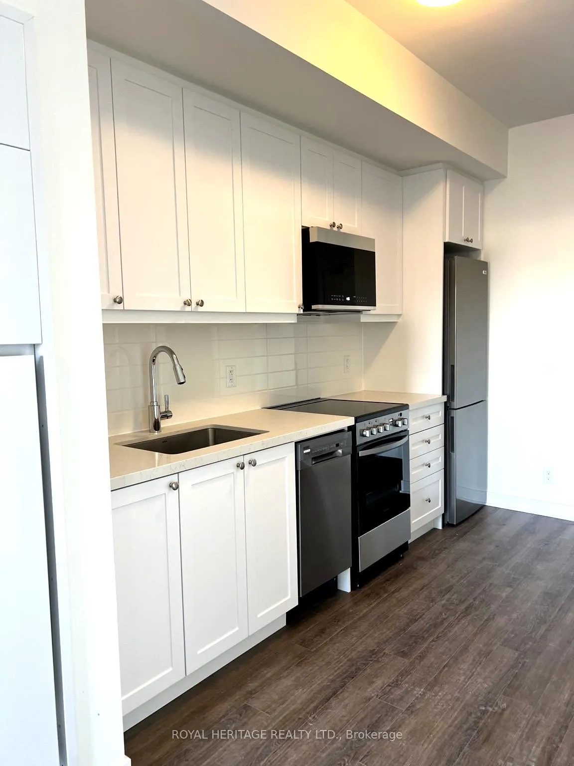 Photo 3 of Unit 413, 51 Clarington Boulevard, Clarington, Rural Clarington — HOMEH