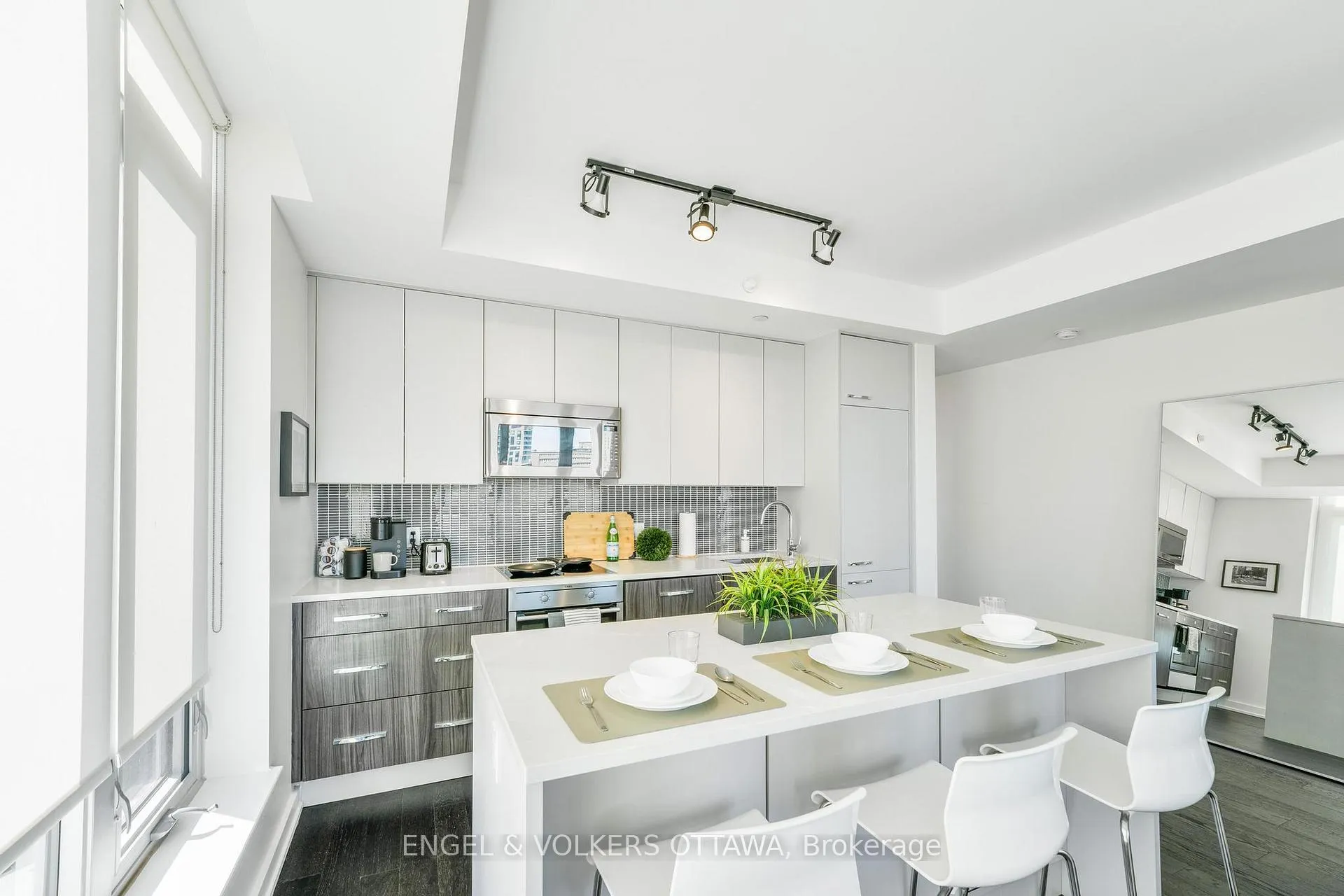 Photo 7 of Unit 609, 111 Champagne Avenue S, Ottawa, West Centre Town — HOMEH