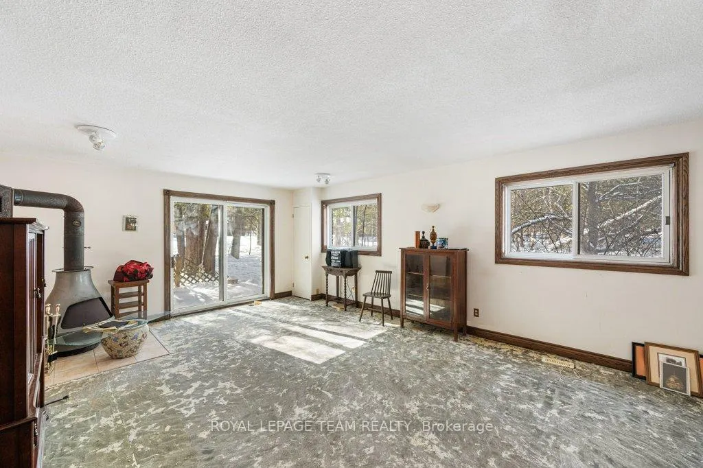 Photo 9 of 3725 Armitage Avenue, Ottawa, Dunrobin Shores — HOMEH