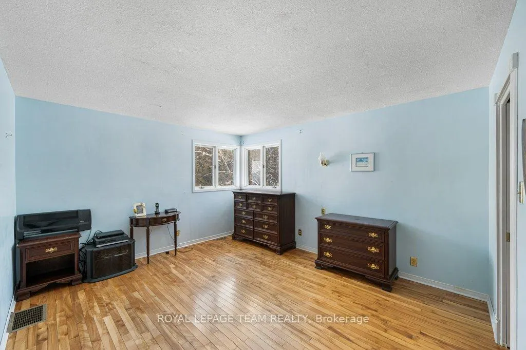 Photo 11 of 3725 Armitage Avenue, Ottawa, Dunrobin Shores — HOMEH