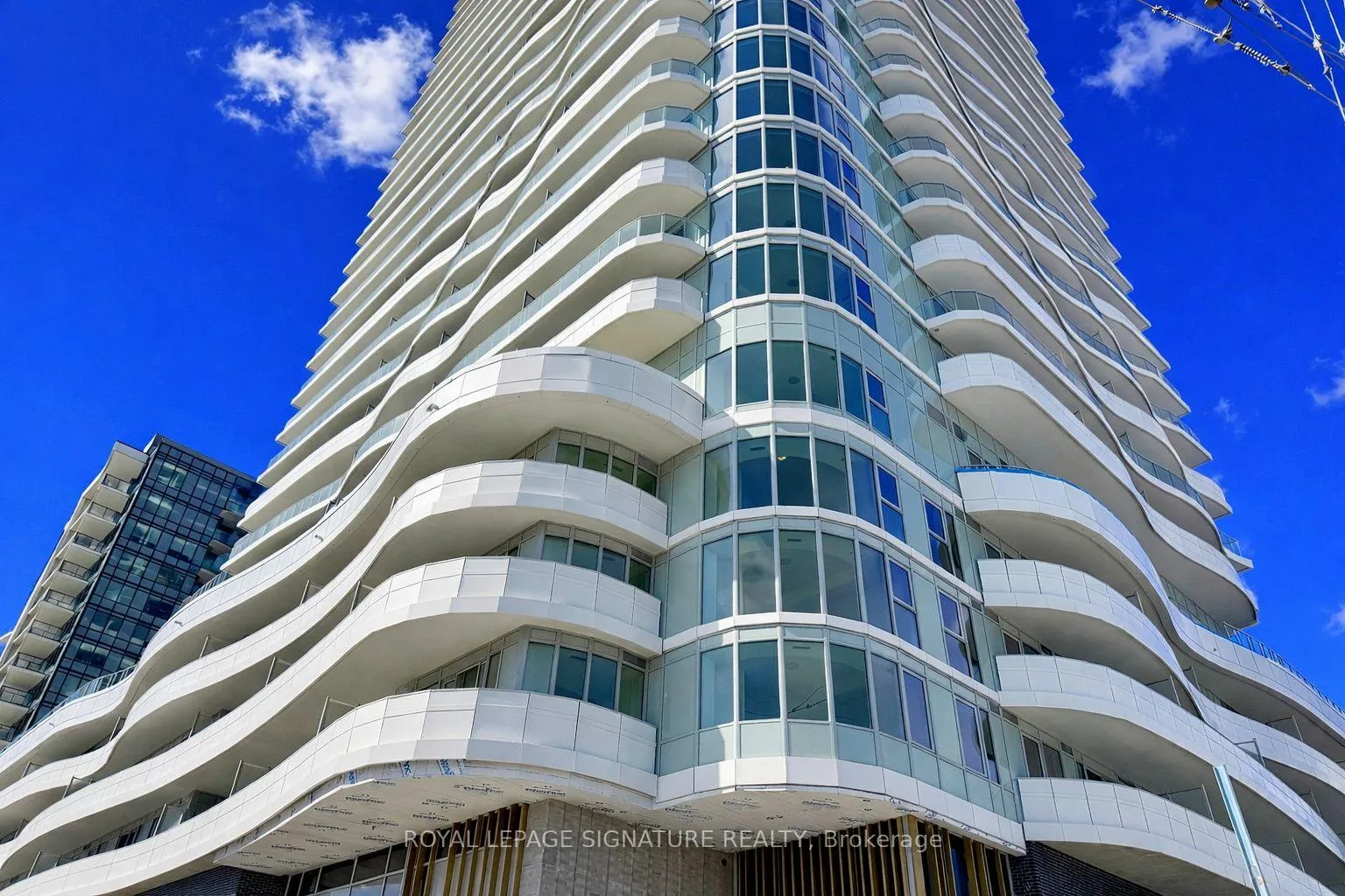 Photo 2 of Unit 203, 1010 Sandy Beach Road, Pickering, Bay Ridges — HOMEH