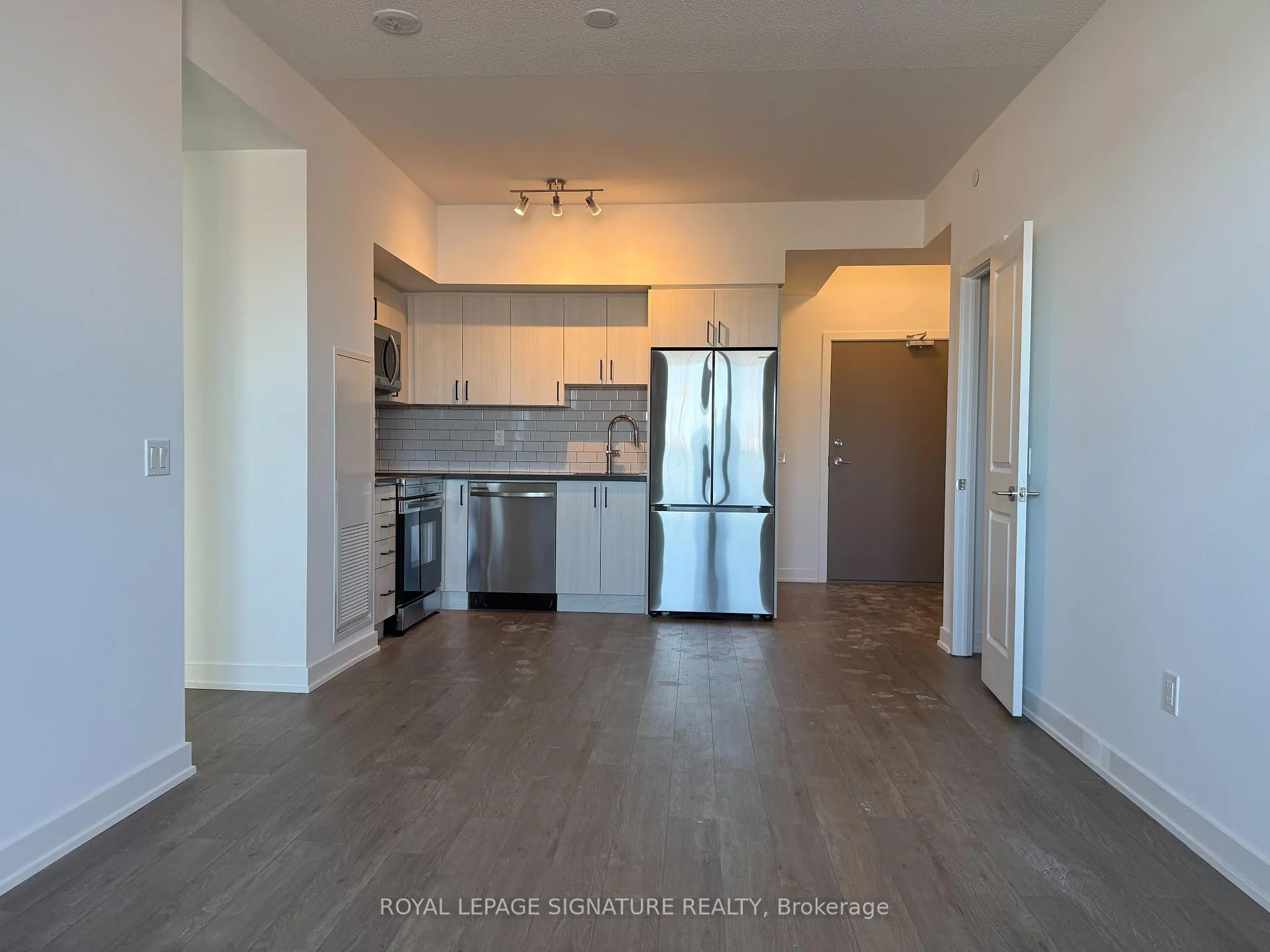 Photo 28 of Unit 203, 1010 Sandy Beach Road, Pickering, Bay Ridges — HOMEH