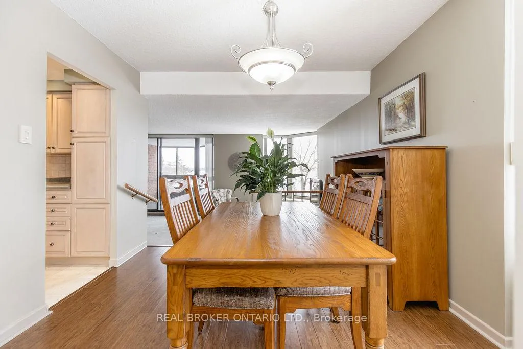 Photo 18 of Unit 208, 181 Collier Street, Barrie, North Shore — HOMEH