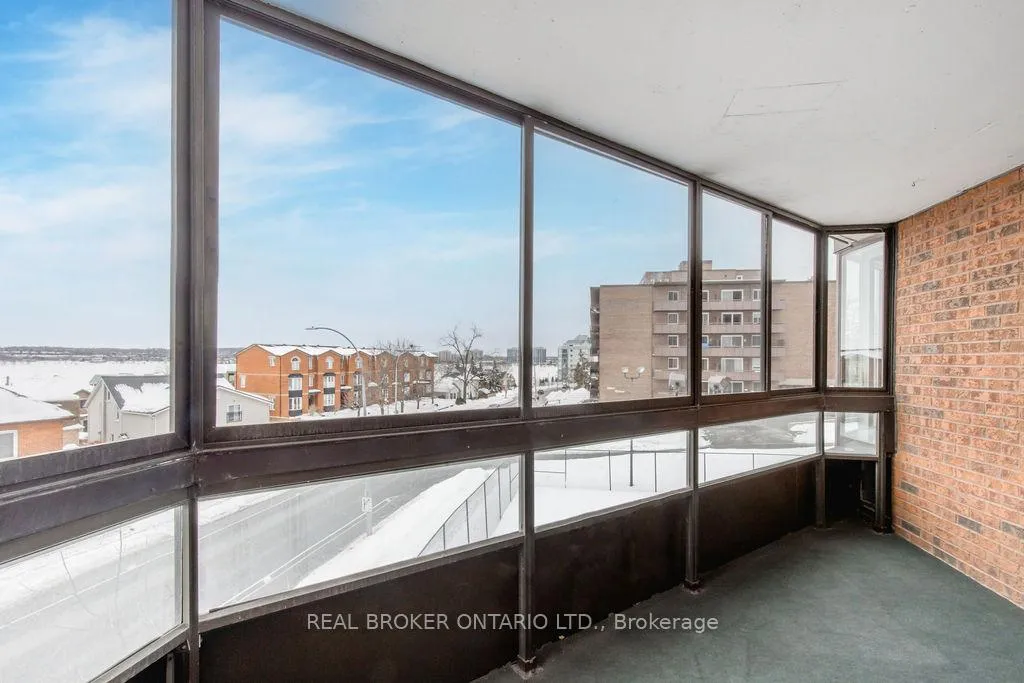 Photo 33 of Unit 208, 181 Collier Street, Barrie, North Shore — HOMEH