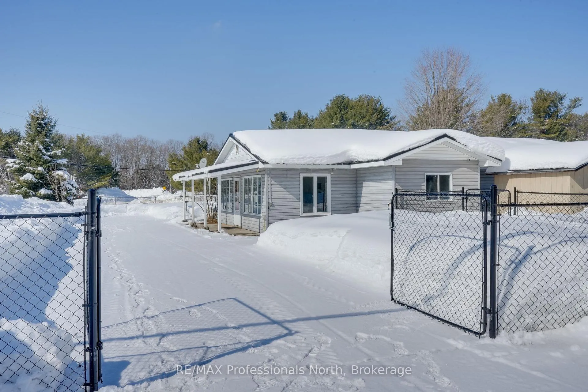 Photo 3 of 1003 Settlers Lane, Bracebridge, Macaulay — HOMEH