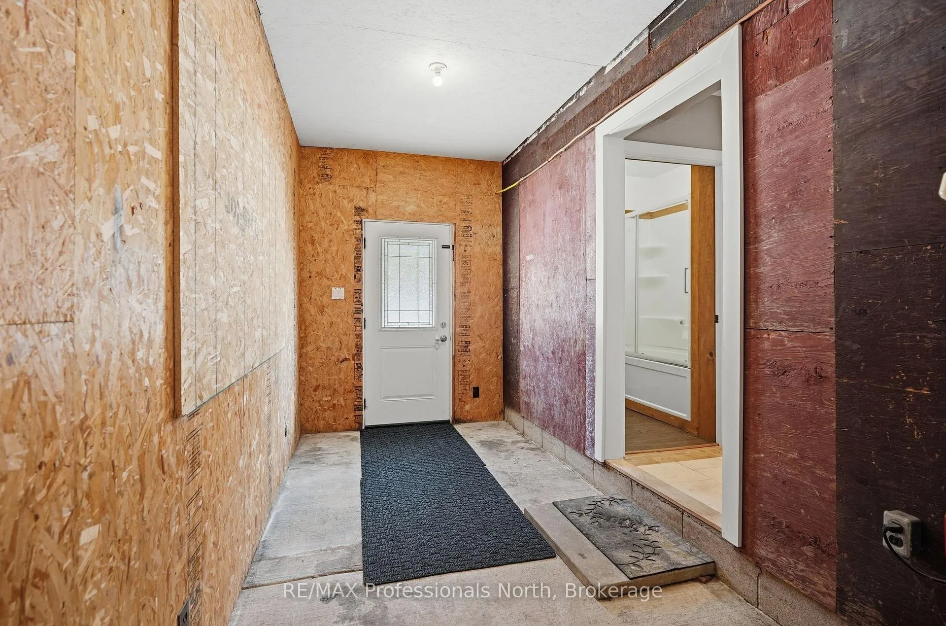 Photo 10 of 1003 Settlers Lane, Bracebridge, Macaulay — HOMEH