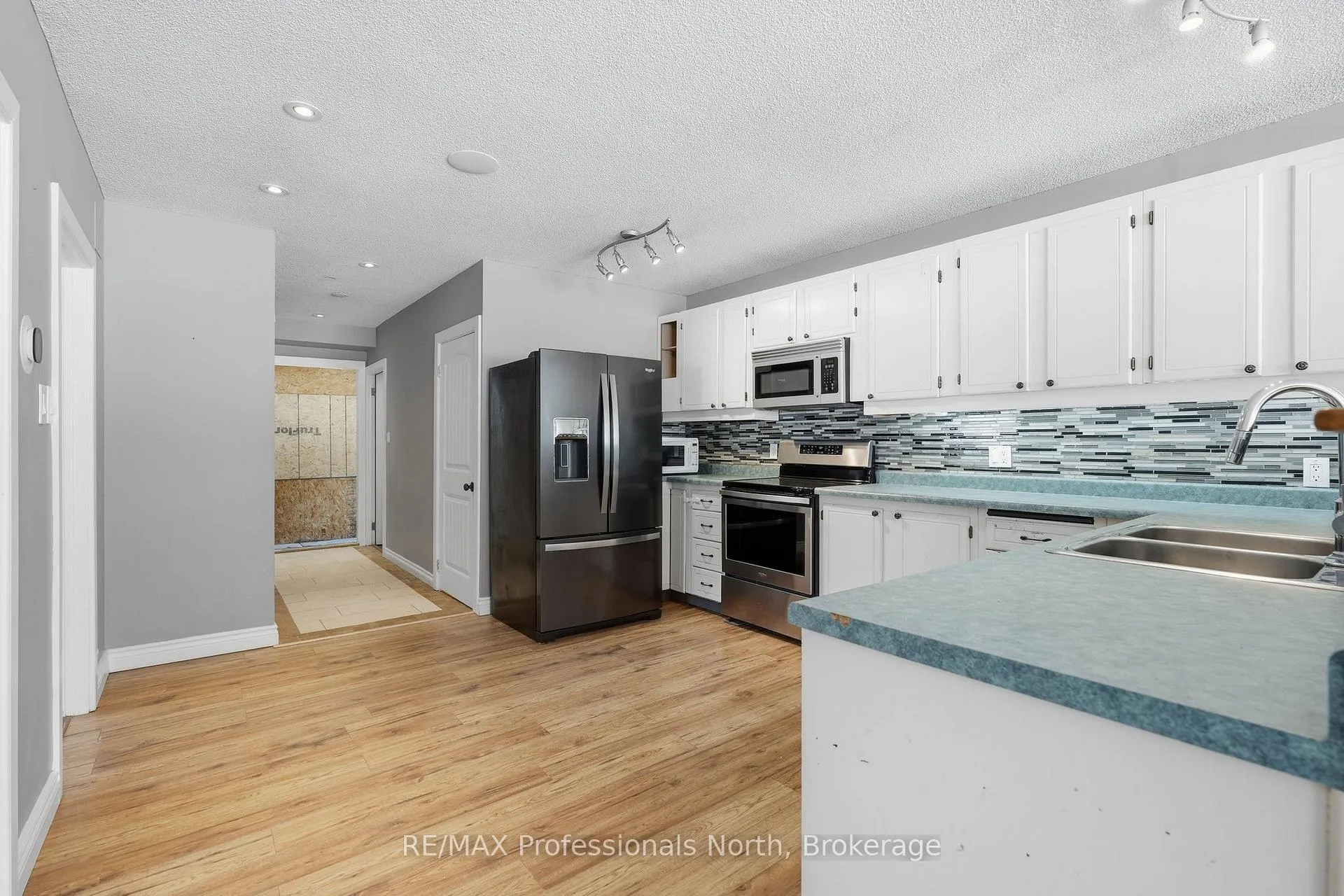 Photo 15 of 1003 Settlers Lane, Bracebridge, Macaulay — HOMEH