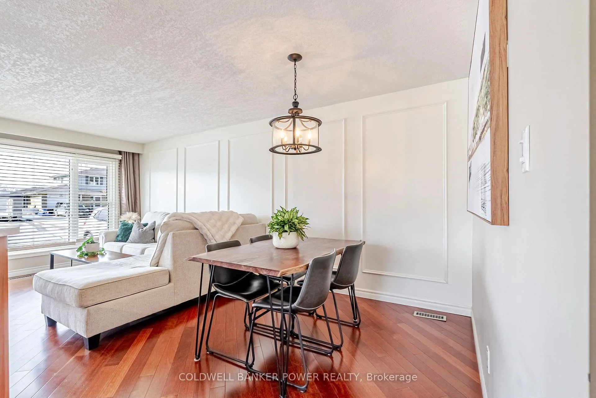 Photo 7 of 18 Stirling Crescent, St. Thomas — HOMEH