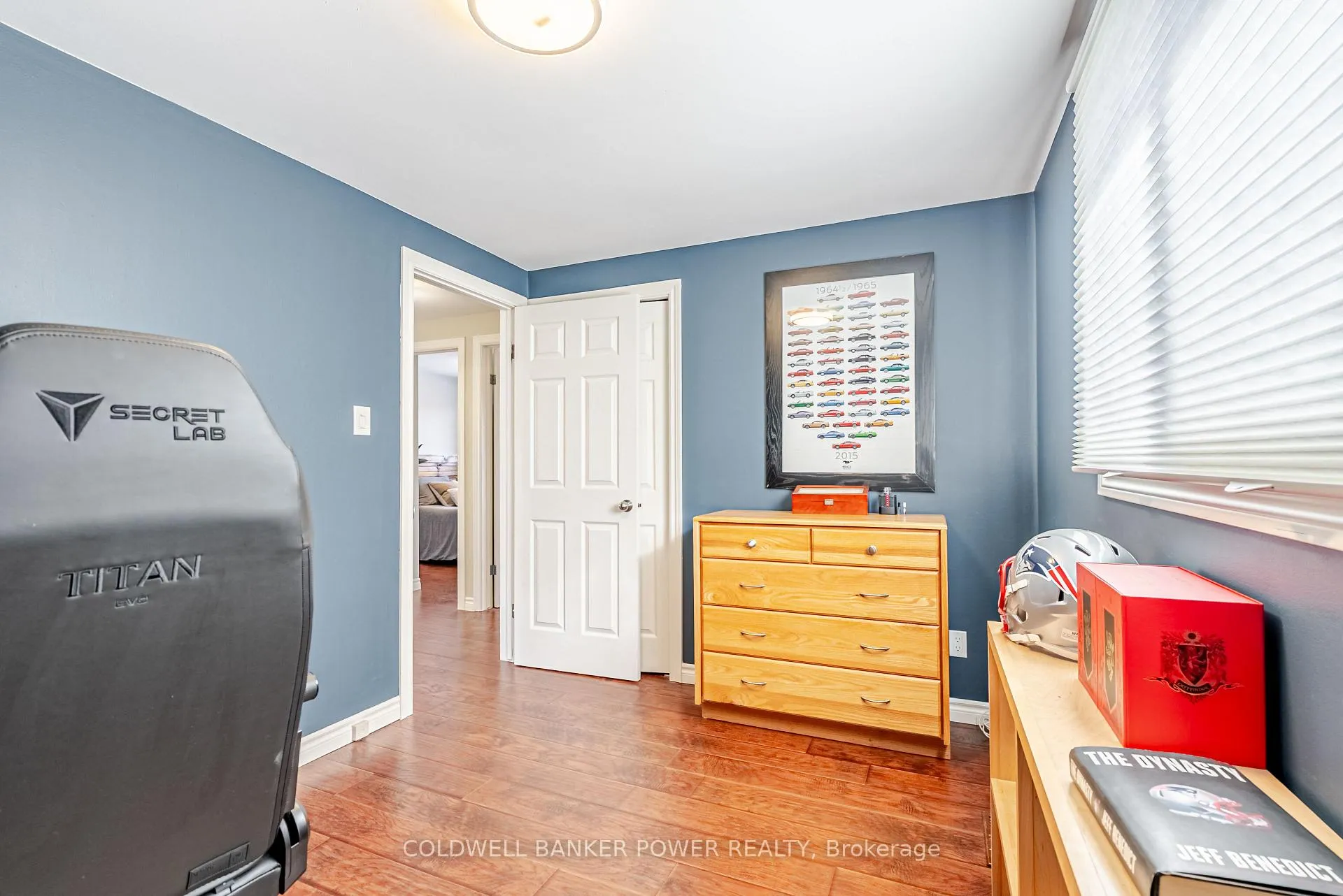 Photo 21 of 18 Stirling Crescent, St. Thomas — HOMEH