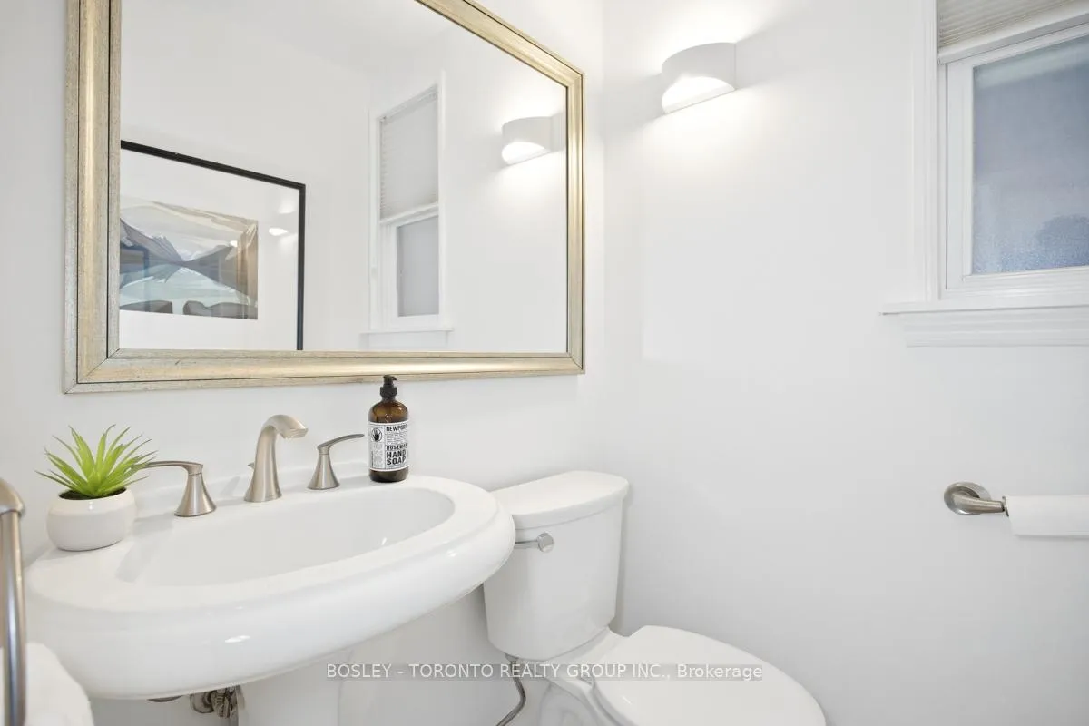 Photo 16 of 209 Springdale Boulevard, Toronto, Danforth Village-East York — HOMEH