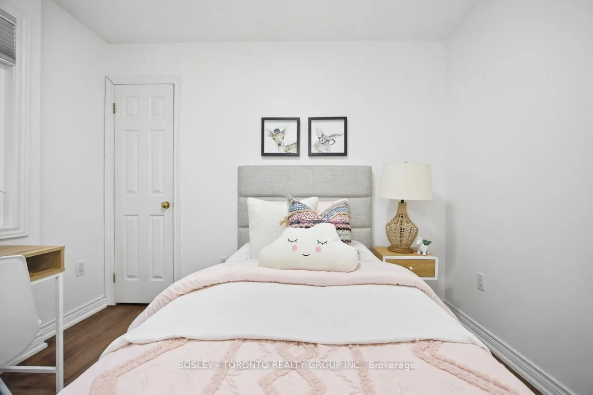 Photo 30 of 209 Springdale Boulevard, Toronto, Danforth Village-East York — HOMEH
