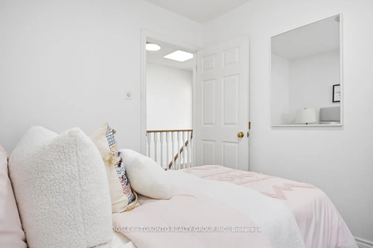Photo 31 of 209 Springdale Boulevard, Toronto, Danforth Village-East York — HOMEH