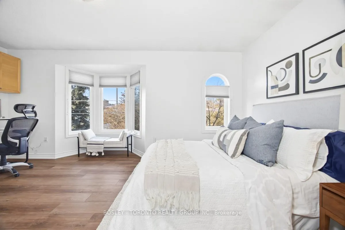 Photo 32 of 209 Springdale Boulevard, Toronto, Danforth Village-East York — HOMEH