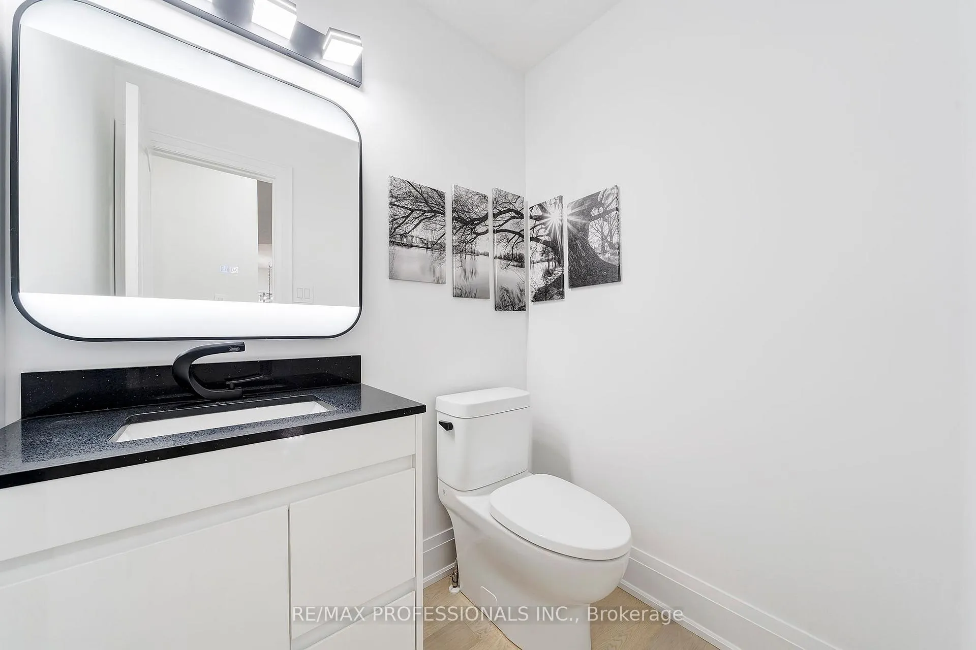 Photo 14 of 67 Chaplin Crescent, Halton Hills, Georgetown — HOMEH