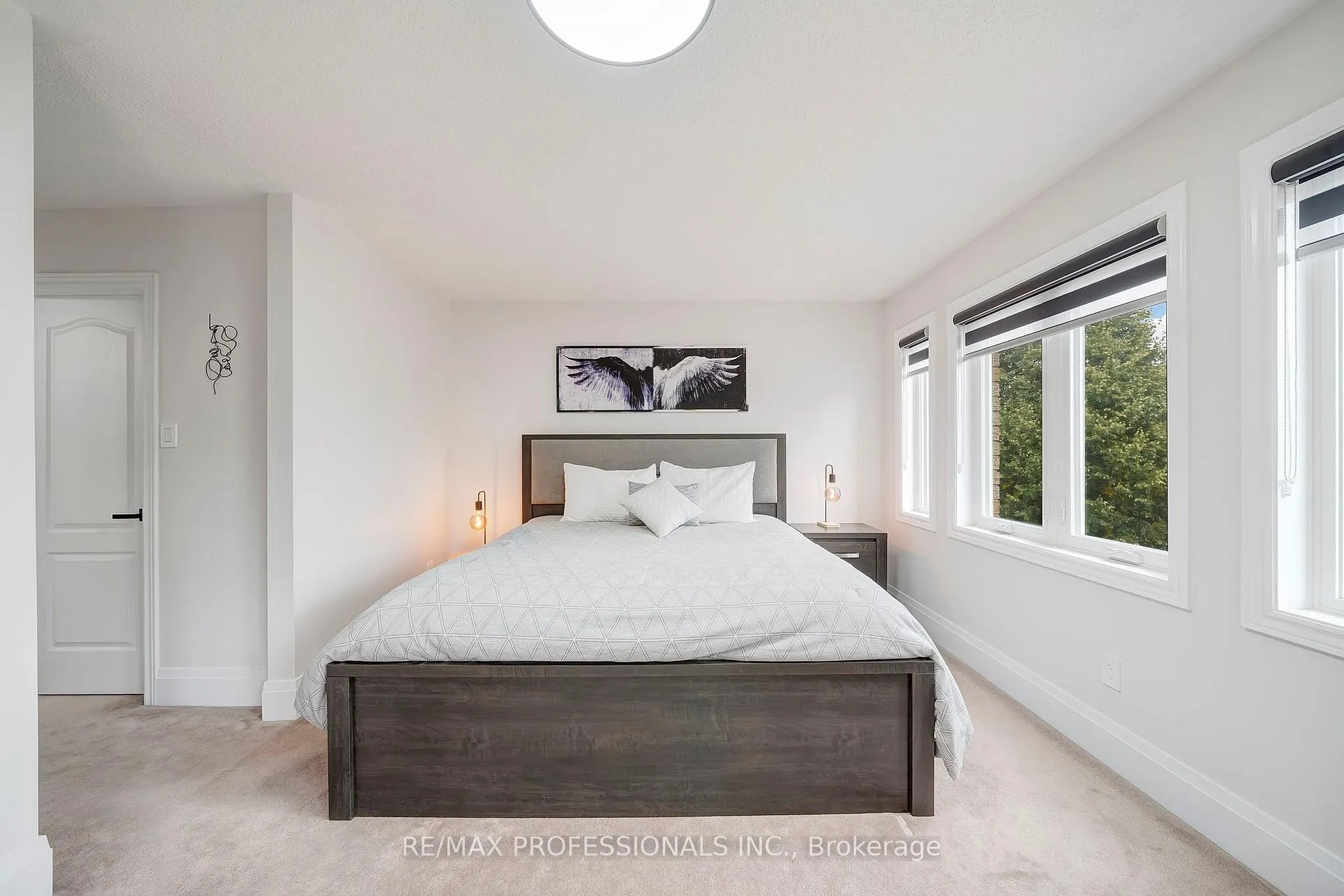 Photo 18 of 67 Chaplin Crescent, Halton Hills, Georgetown — HOMEH