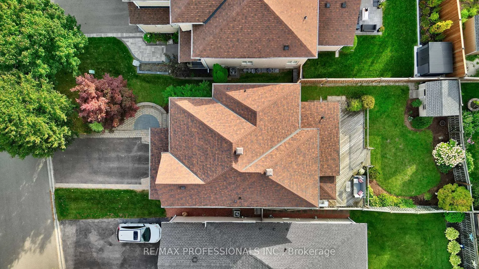 Photo 40 of 67 Chaplin Crescent, Halton Hills, Georgetown — HOMEH