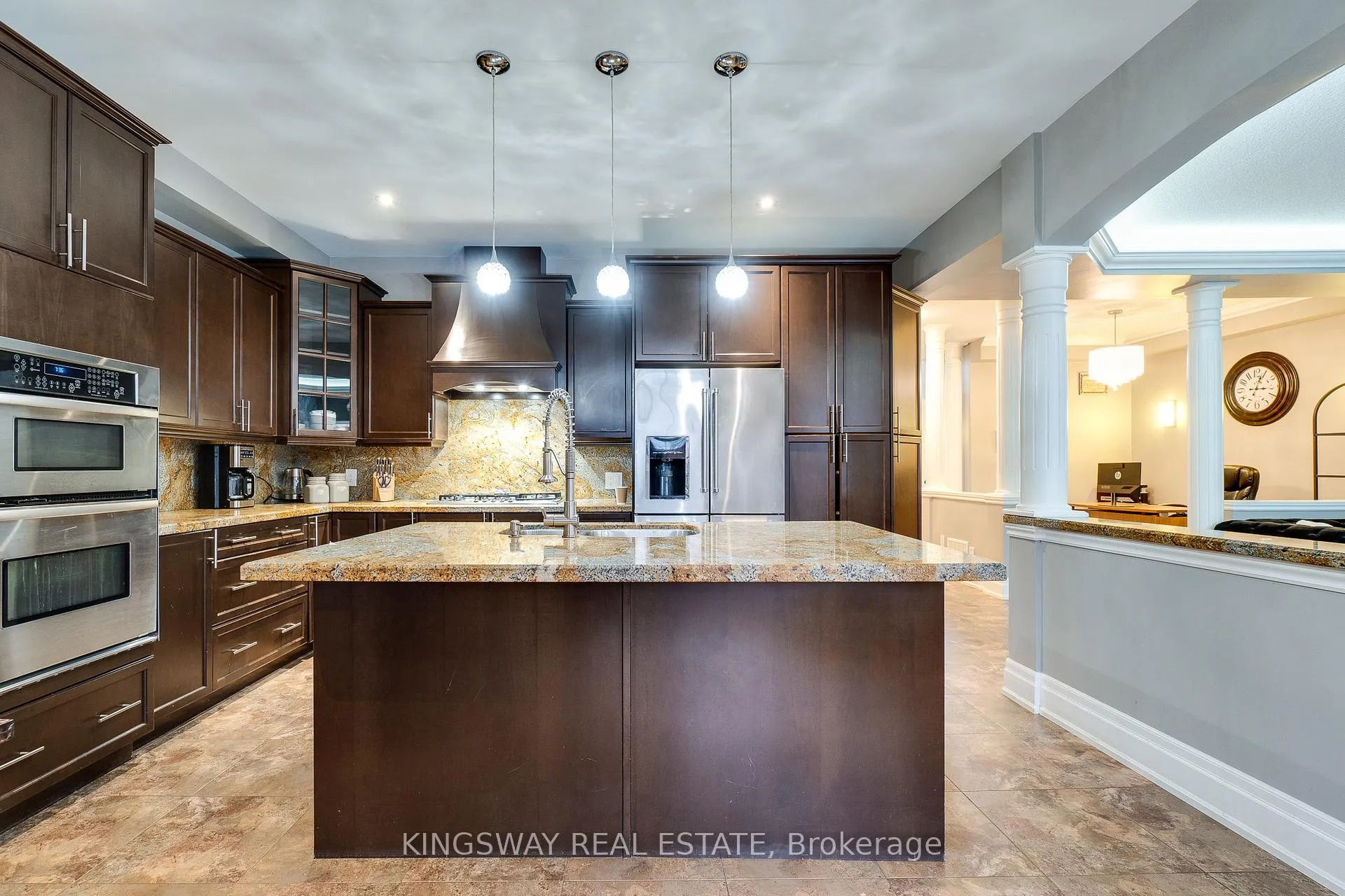 Photo 18 of 261 Fair Street, Hamilton, Meadowlands — HOMEH